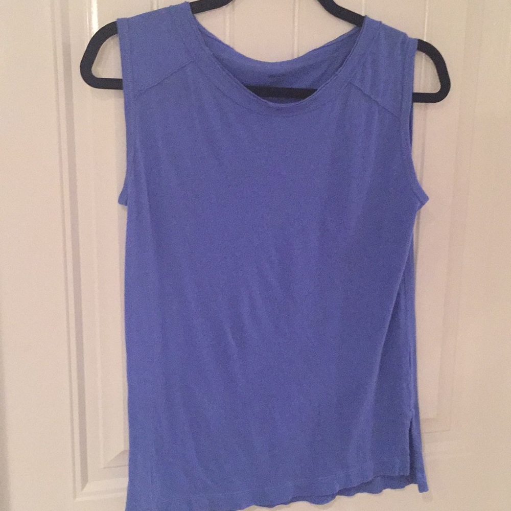 Sleeveless top